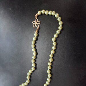 light green pearl necklace